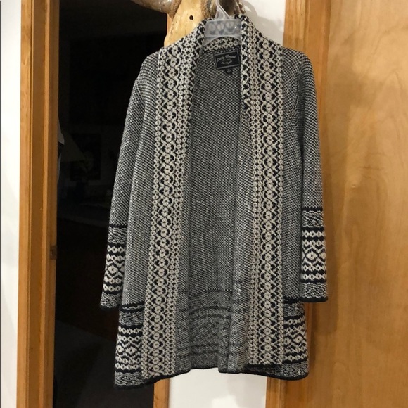 Lucky Brand Sweaters - EUC Women’s Lucky Brand Sweater, Size 1X